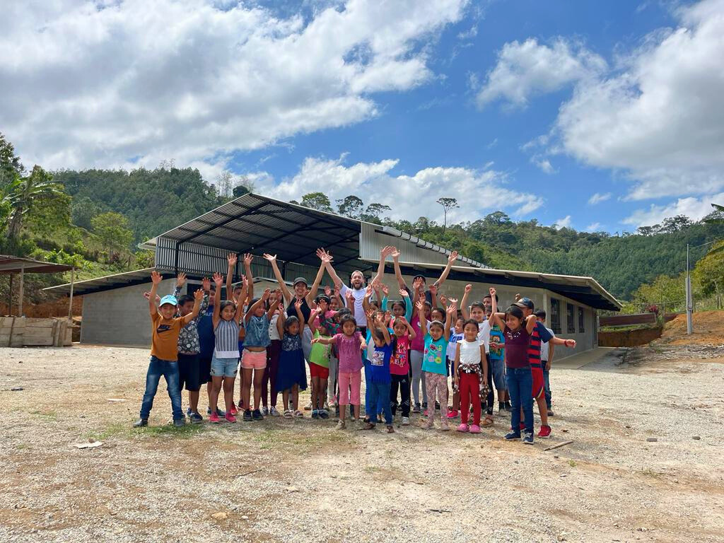 Escuela Modelo Chahilpec