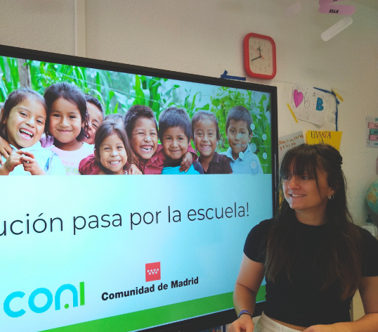 Acompaña a Martina colegios CM